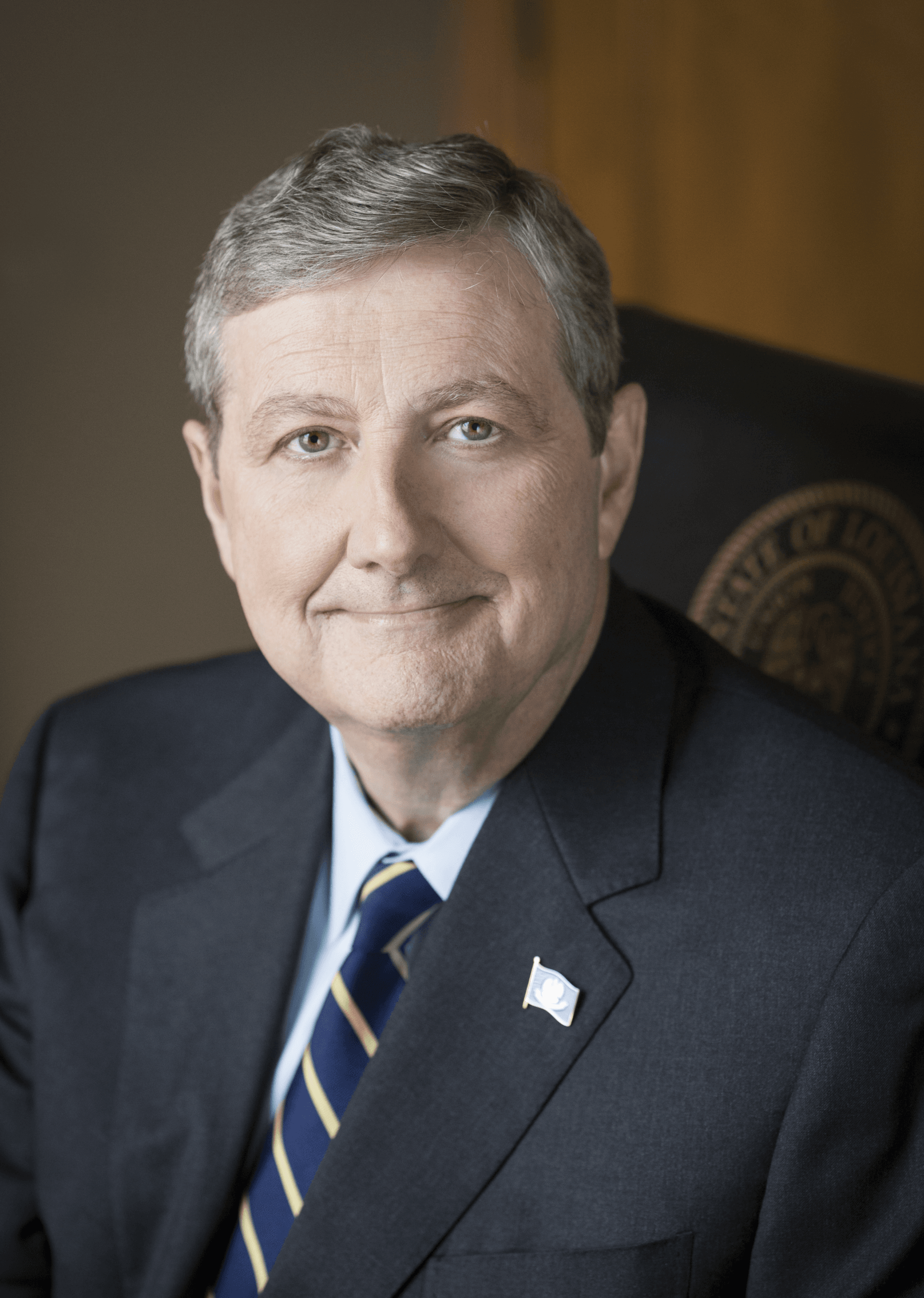 U.S. Senator John Kennedy didn’t just testify—he dismantled the narrative across the committee room. The hearing was dragging… 8 image 155 scaled
