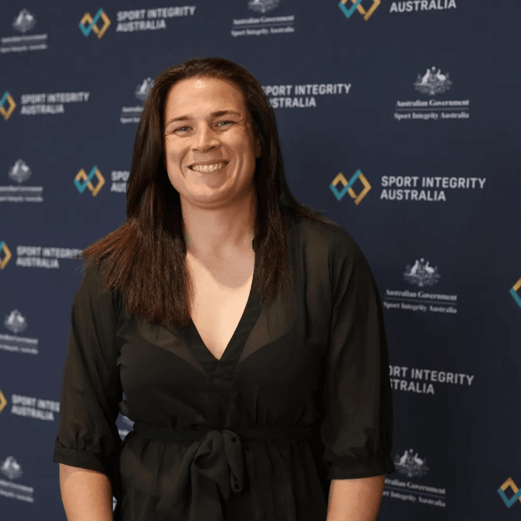 “I WILL DEFINITELY NEVER GO THERE!” Hannah Mouncey, the transgender Australian handball player, recently stated in an interview whether she plans to move to the United States. Her statement has gone viral and sparked mixed reactions. 4 image 538