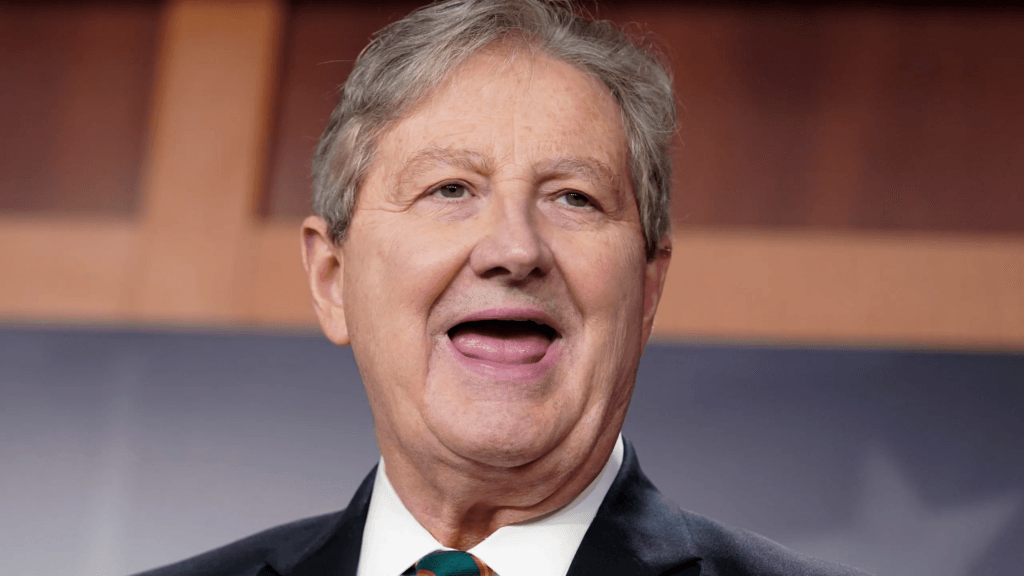 Debt ceiling chaos. Filibuster fire. And then — silence. Senator John Kennedy turns to Rand Paul. No yell. No theatrics. Just six words that froze the Capitol 2 image 625
