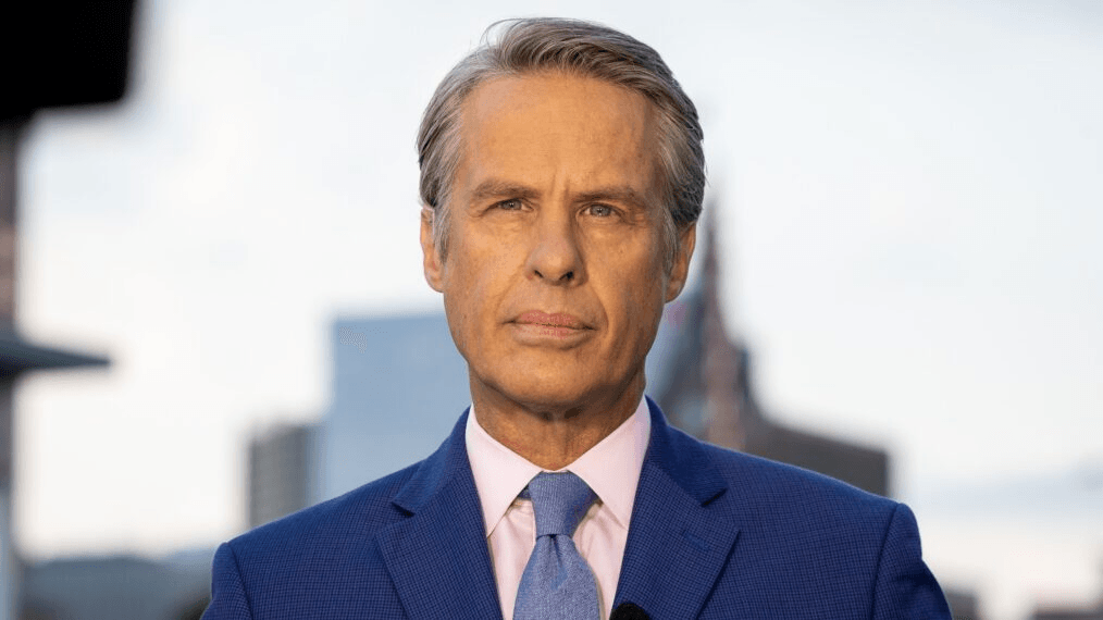 It happened off-air — or at least, it was supposed to. A casual remark, whispered between segments, never meant to leave the studio... 7 image 982