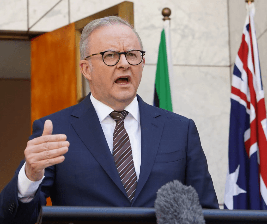 Curated visual reference: Gallery Detail: He Doesn T Deserve To Be Prime Minister