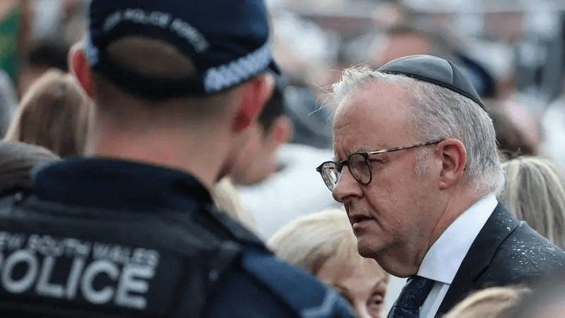 “HE DOESN’T DESERVE TO BE PRIME MINISTER!” — Angry chants echoed ...
