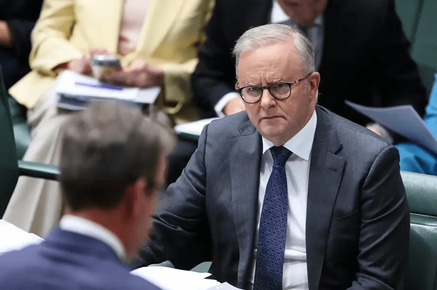 Political Turmoil: Albanese Faces Growing Calls to Resign Amid Bondi Massacre Inquiry Controversy 3 image 88